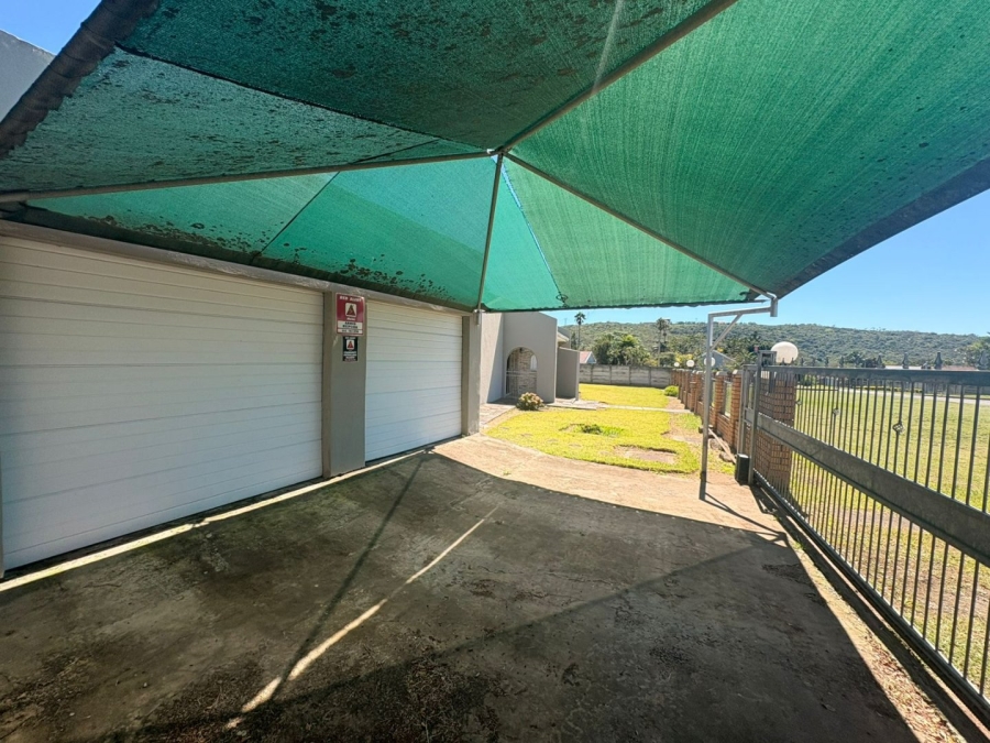 5 Bedroom Property for Sale in Dorchester Heights Eastern Cape